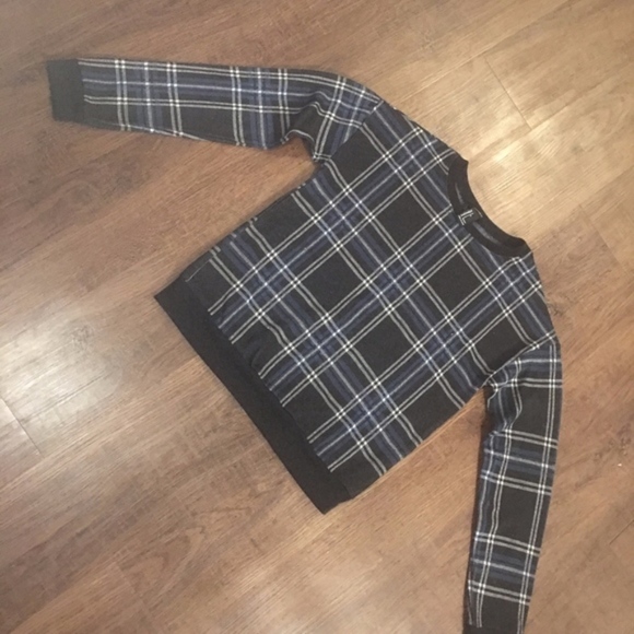 Forever 21 Sweaters - Blue Plaid Sweater Soft Size S Fover21